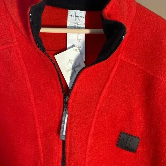 NWOT Calvin Klein Jeans red  black half zip fleece - Picture 2 of 6